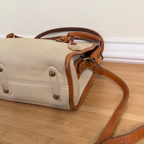 Dooney & Bourke All Weather leather Vintage Satchel Crossbody Handbag - Picture 11 of 16